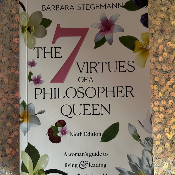 THE 7 VIRTUES OF A PHILOSOPHER QUEEN BOOK - Picture 1 of 2